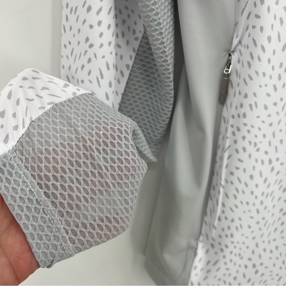 Kjus Women's Sunshine Printed Mock Neck Zip Golf Shirt Jacket in White Gray 38 M - Picture 13 of 14